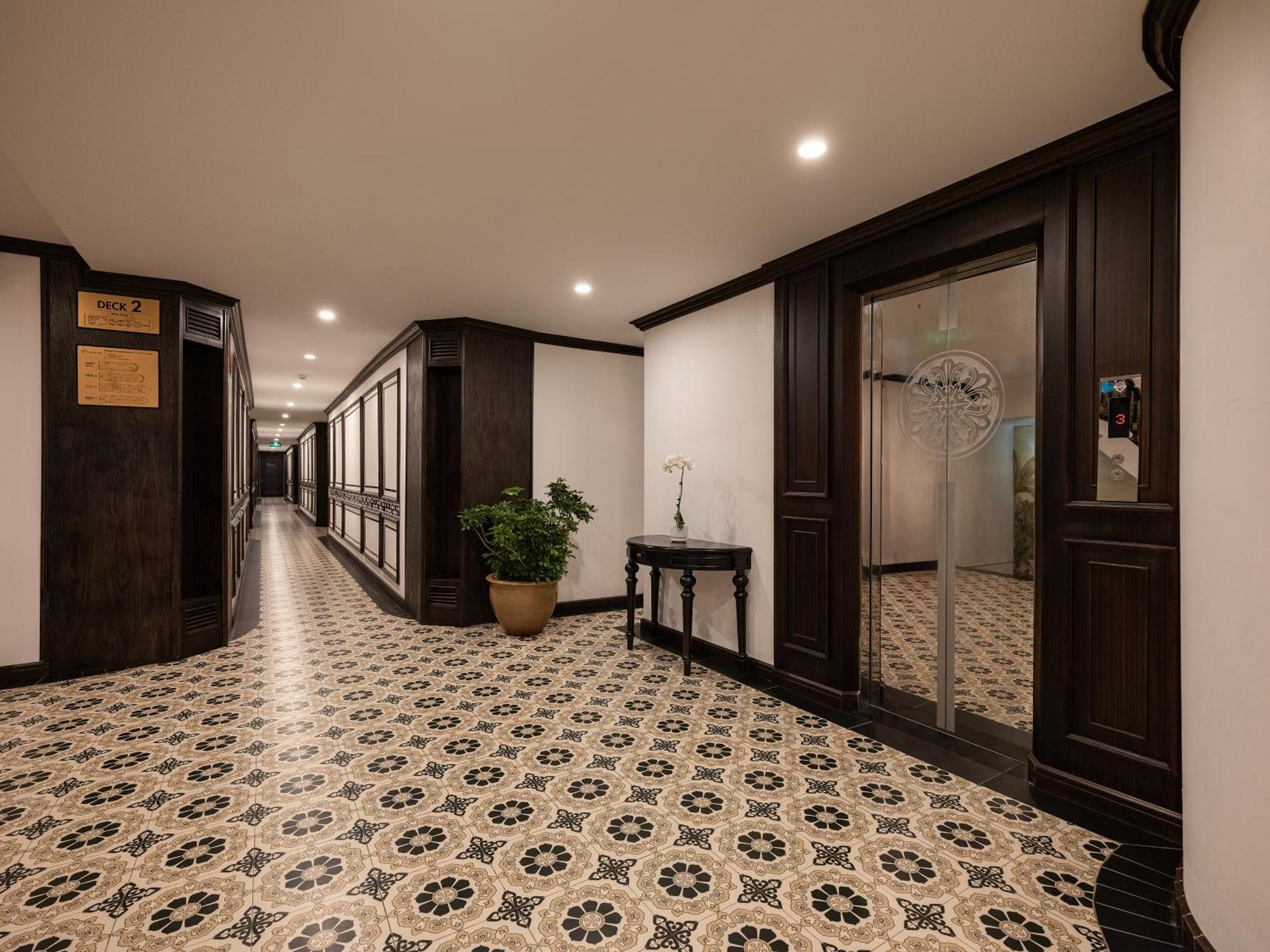 Era Premium Cruises Halong Hotel Ha Long Exterior photo