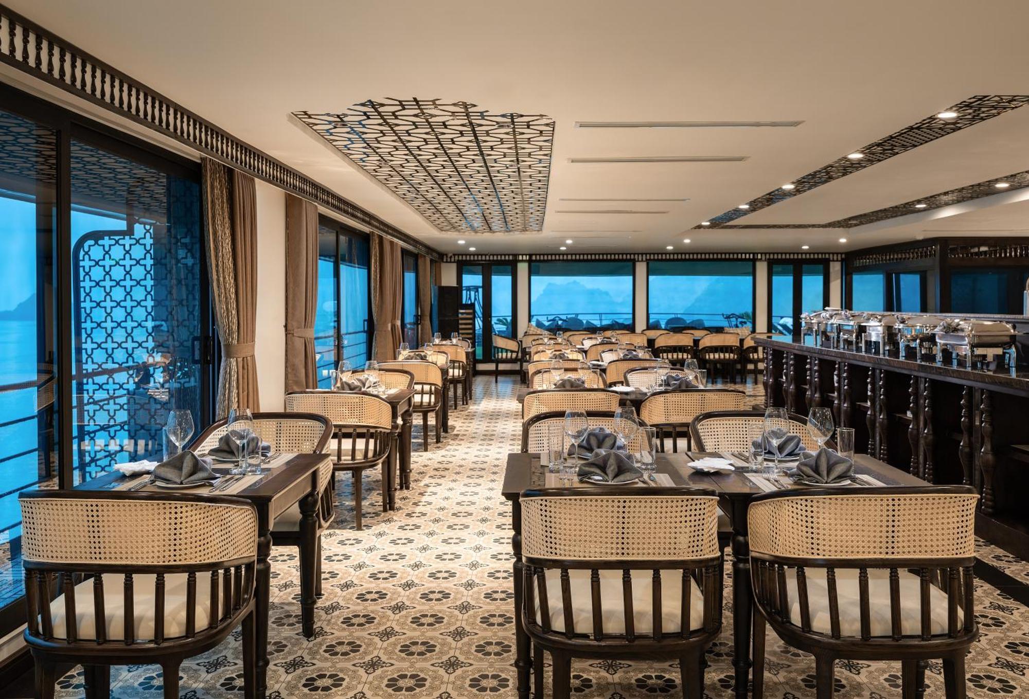 Era Premium Cruises Halong Hotel Ha Long Exterior photo