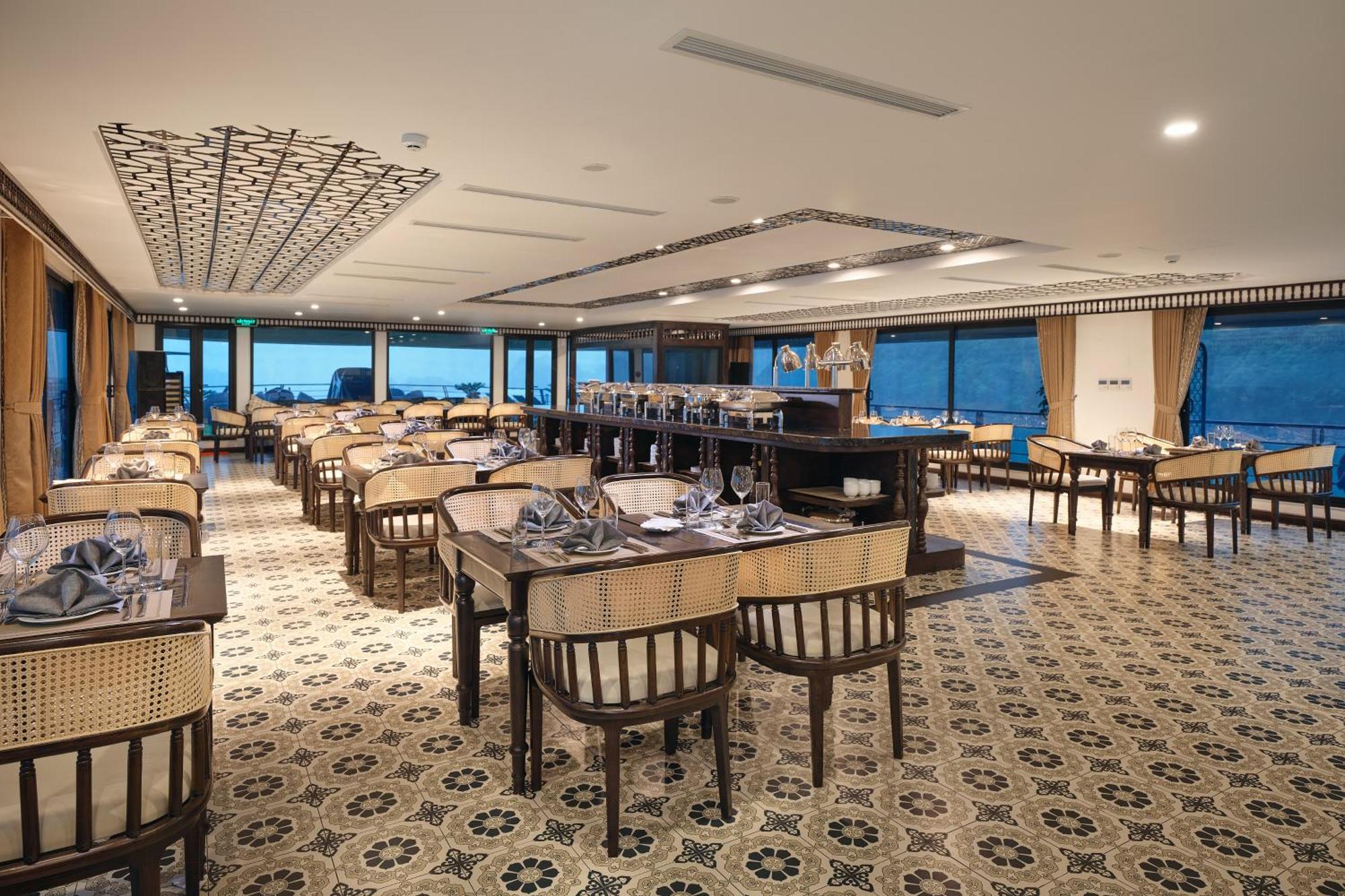 Era Premium Cruises Halong Hotel Ha Long Exterior photo